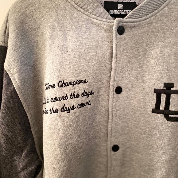 UNDEFEATED Stadium Jacket - Picture 4 of 4